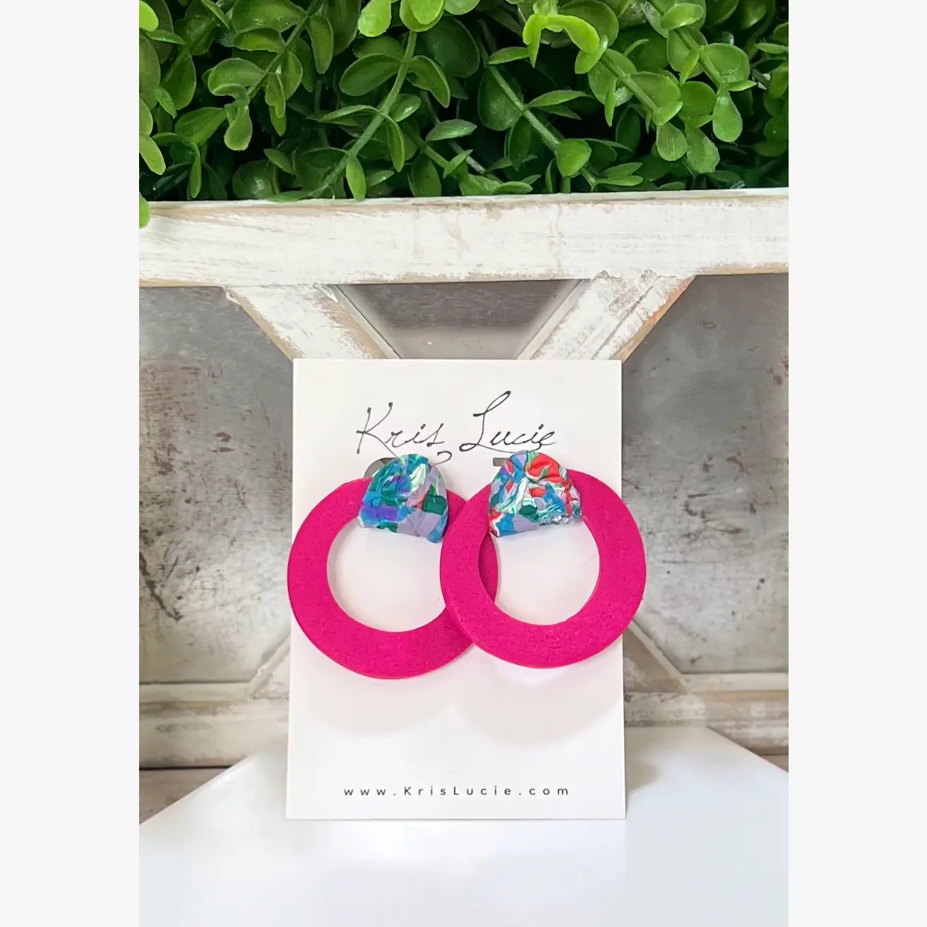 Fuchsia Color Earrings